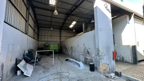 2 Peddie Rd, Wadeville, Germiston, 1422 - 1000m² Industrial Unit to let in Wadeville (8)